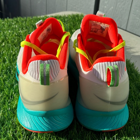 Saucony Endorphin Shift Men’s Athletic Running Shoes - Picture 7 of 10